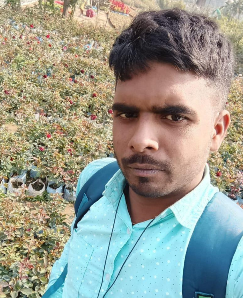 Untitled (12 x 12 in) (35)